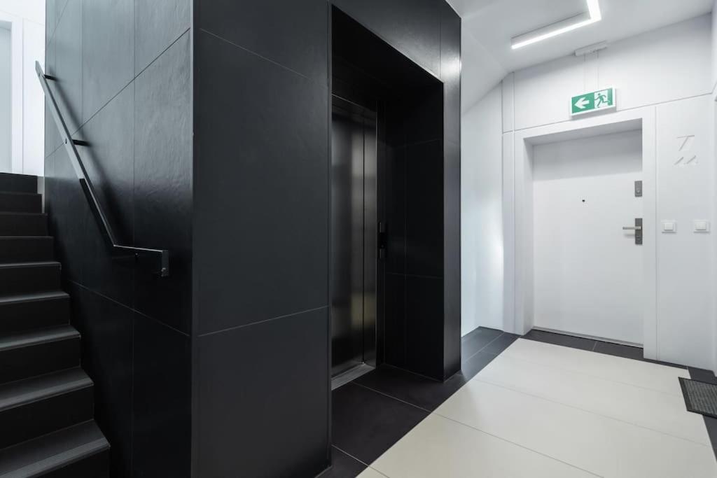 Stylowy Apartament Nad Odra فروتسواف المظهر الخارجي الصورة